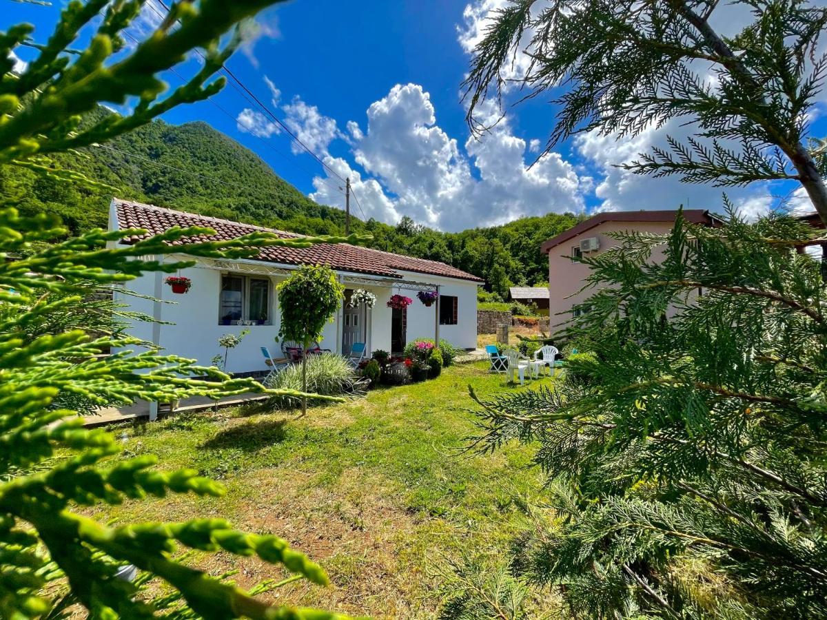 Sunlight Cottage Maya Virpazar Exterior foto