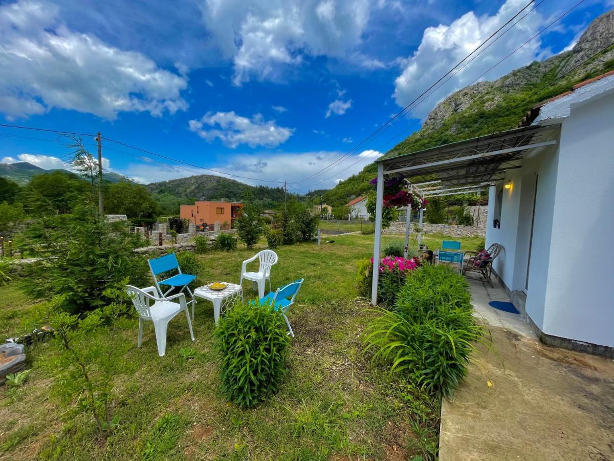 Sunlight Cottage Maya Virpazar Exterior foto